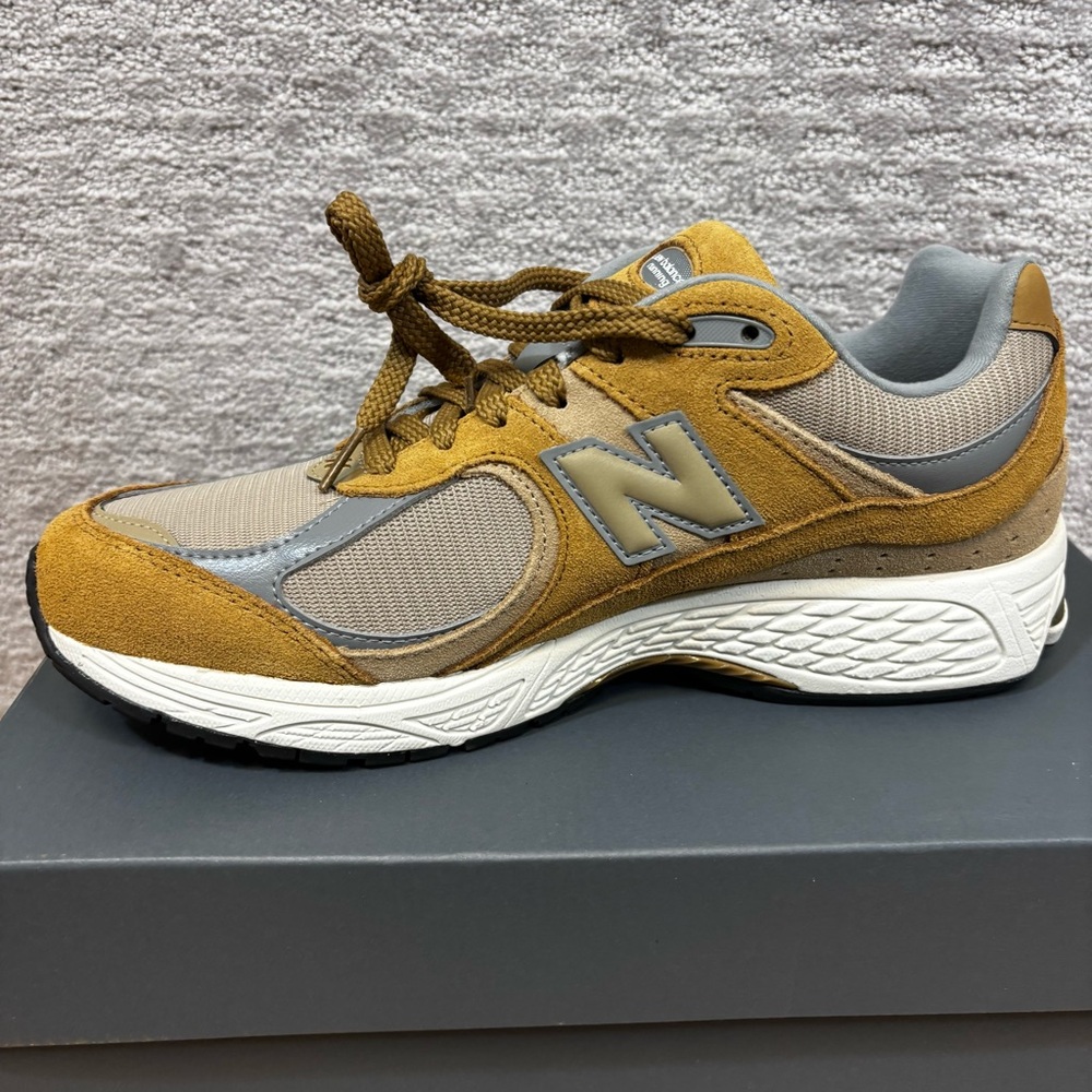 New Balance 2002R NB Great Plains Incense Grey Men U2002RCE-D Mens Size 9.5 - Picture 2 of 9